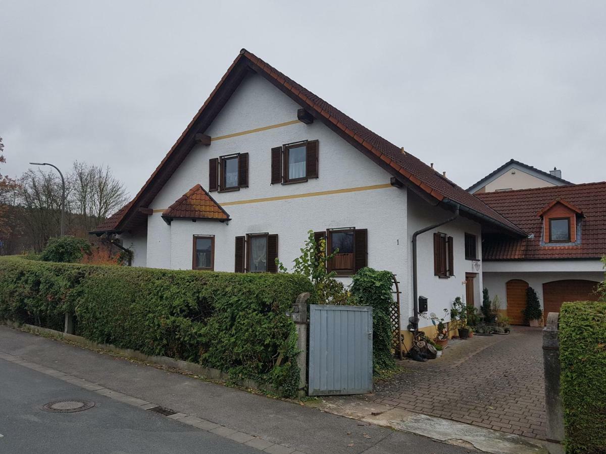 Ferienwohnung Schuetz Hirschaid Ngoại thất bức ảnh