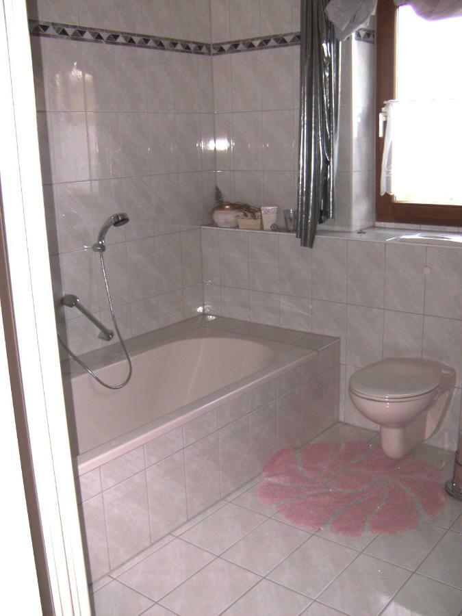 Ferienwohnung Schuetz Hirschaid Ngoại thất bức ảnh